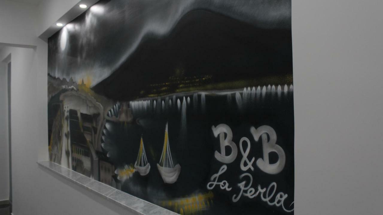 La Perla 2*